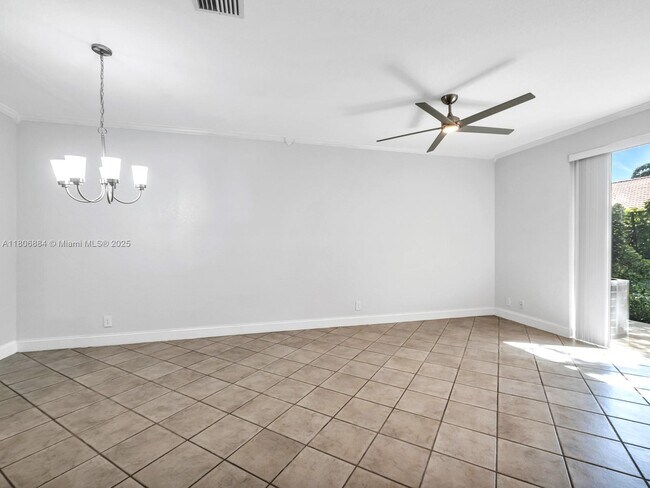 Building Photo - 2094 Hacienda Terrace