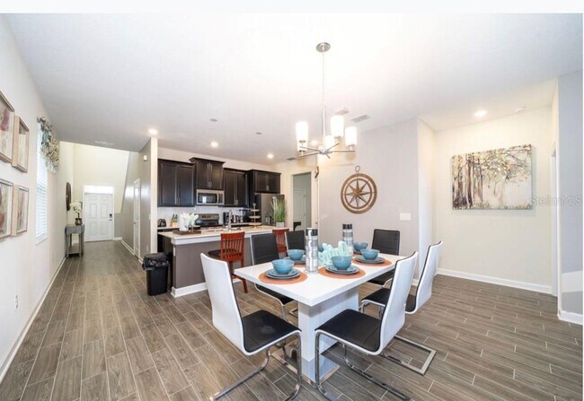 Building Photo - 8817 Beth Page Ln