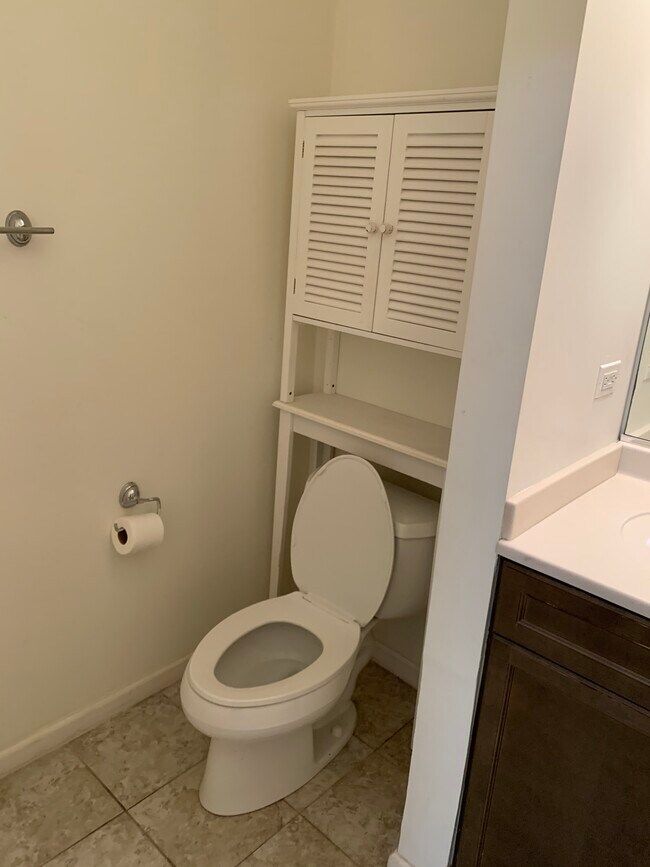 Building Photo - 1451 S Halsted St