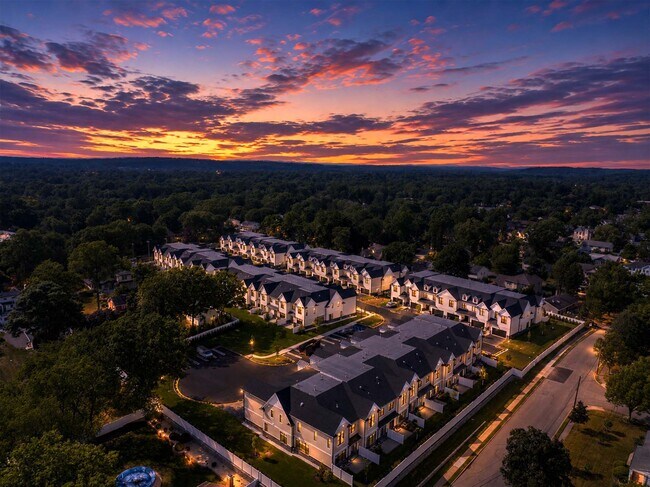 Building Photo - 1 Feldman Ct