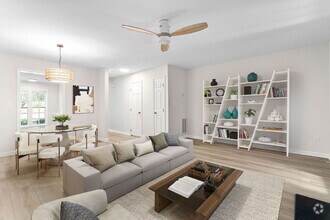Building Photo - Stylish & Fully Updated 2-Bedroom Townhous...