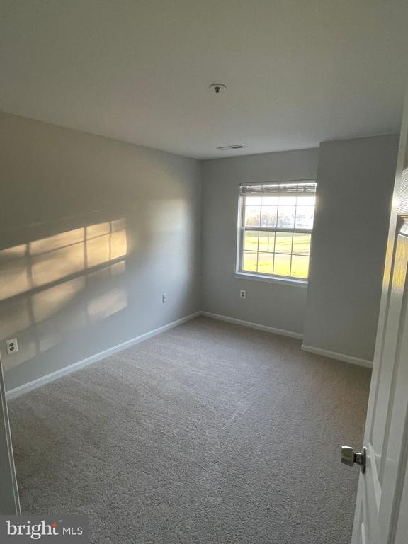 Primary Photo - 8375 Montgomery Run Rd