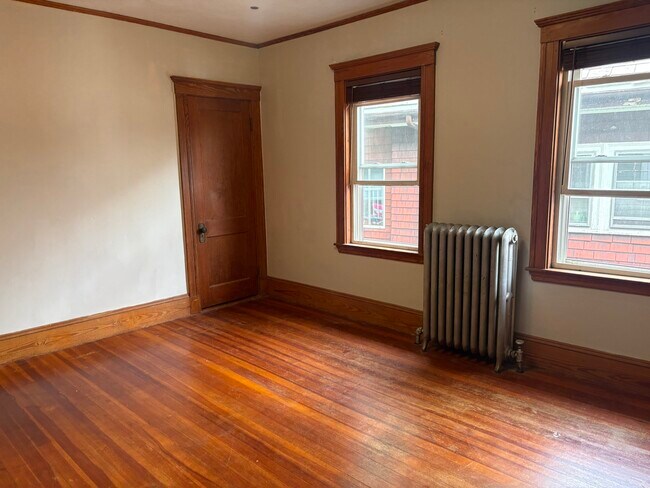 Building Photo - 84 Brayton Rd