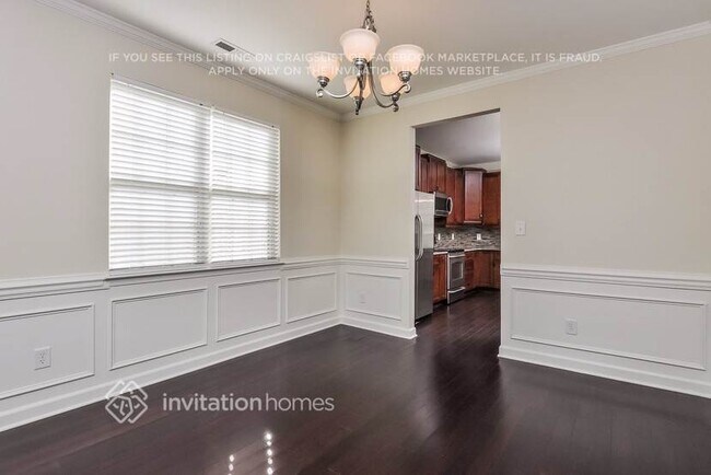 Building Photo - 577 Rolling Meadows Dr