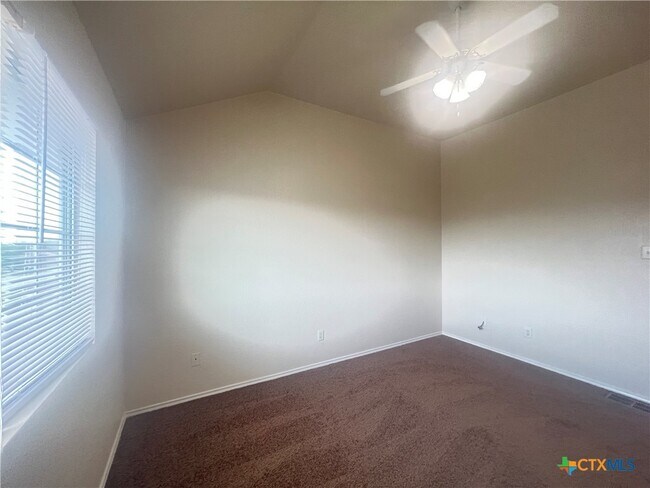 Building Photo - 4200 Alan Kent Dr