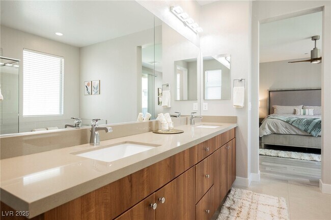 Building Photo - 11262 Cactus Tower Ave