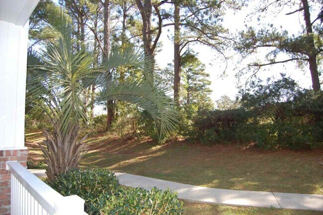Building Photo - 4231 Hibiscus Dr