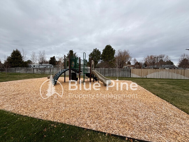 Building Photo - 2398 Caliber Pl