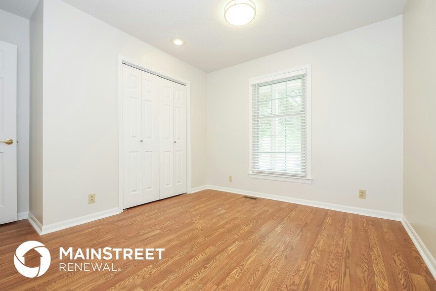 Building Photo - 8123 Lichtenauer Dr