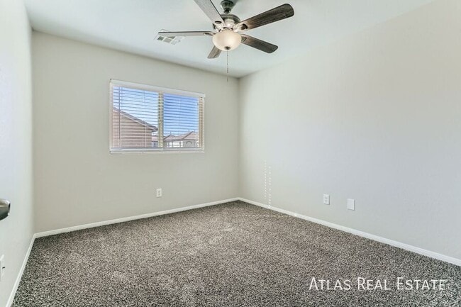 Building Photo - 624 Ryan Peak Ln