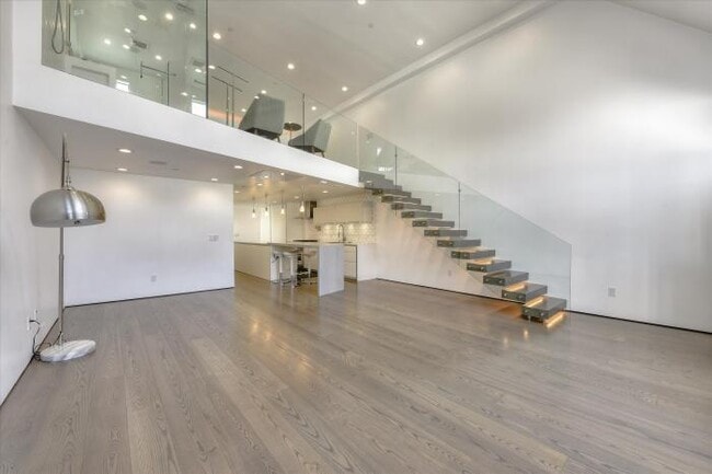 Building Photo - 1 bedroom in San Francisco CA 94103