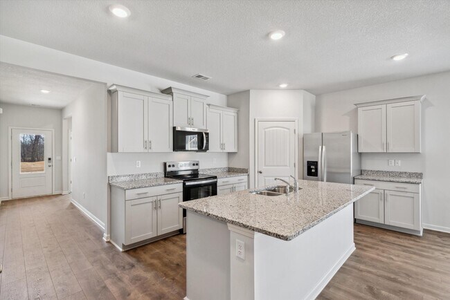 Building Photo - 85 Kipling Dr