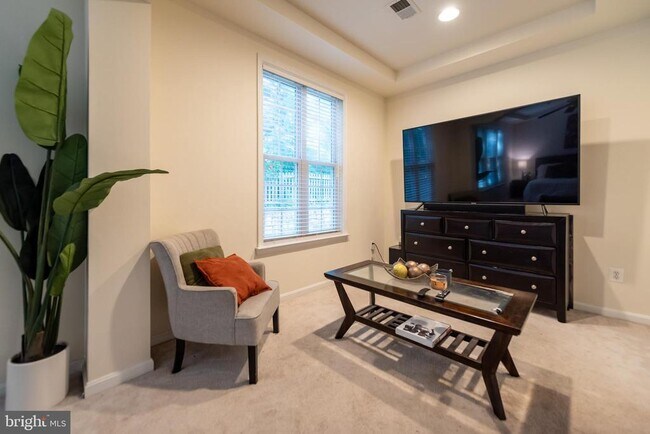 Building Photo - 7117 Mason Grove Ct