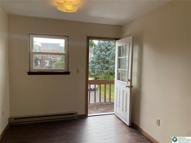 Building Photo - 66 S Lea St
