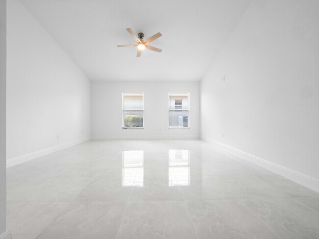 Building Photo - 6444 Winder Oaks Blvd