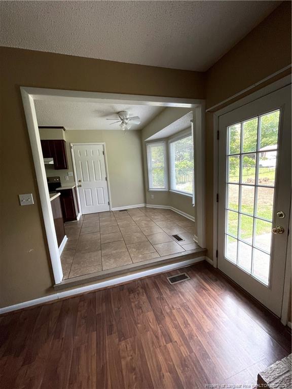 Building Photo - 6717 Sandfield Ct