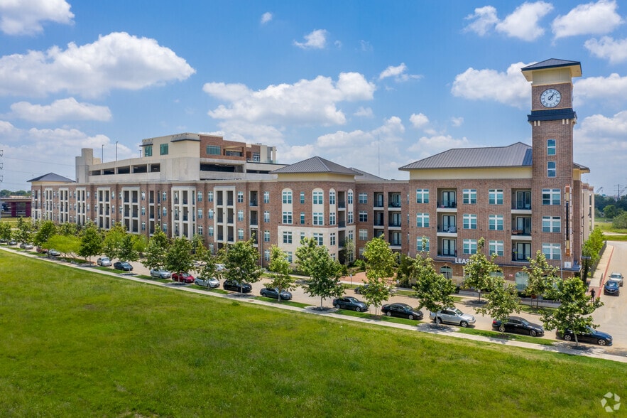 Primary Photo - Hardy Yards Apartment Homes