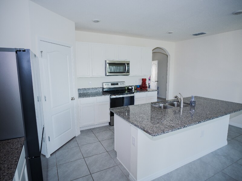 Building Photo - 3721 Swanfalls Terrace