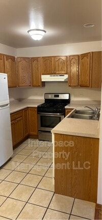 Building Photo - 1345 Rock Run Dr