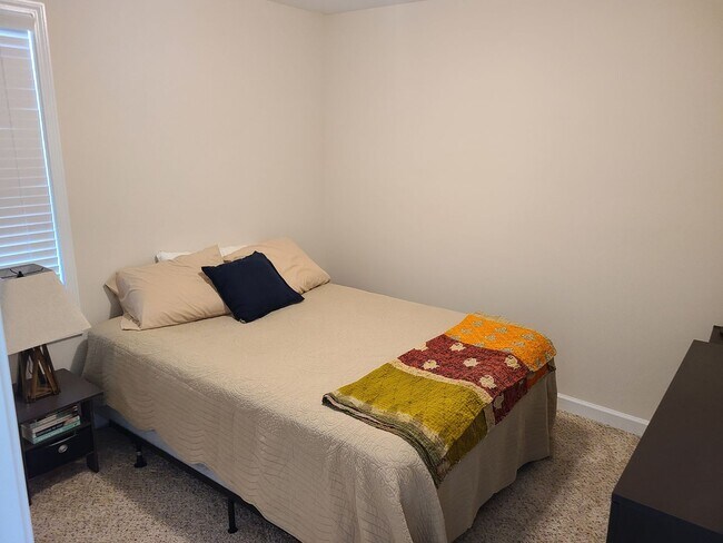 Building Photo - 3 Bedroom, 2.5 bath unfurnished home in Hampstead near Surf City