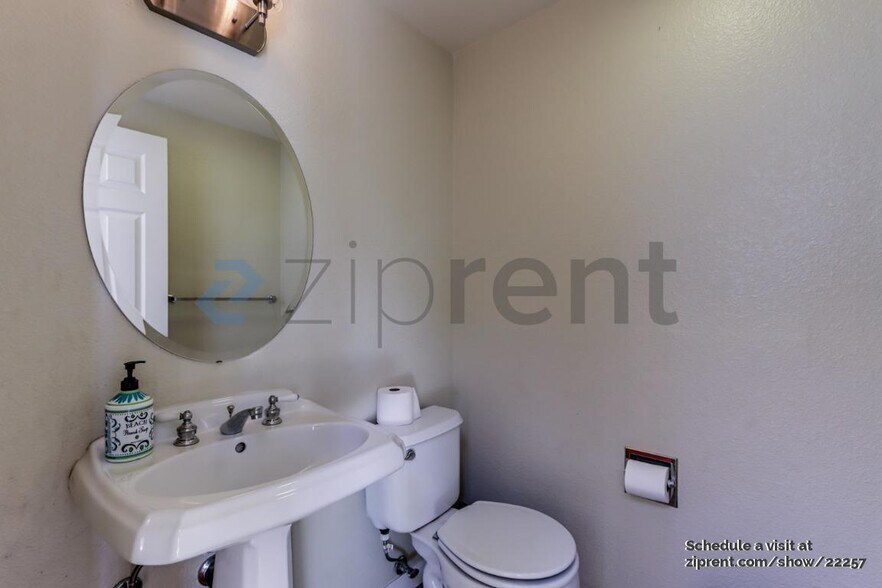 Building Photo - 398 Sutterwind Dr