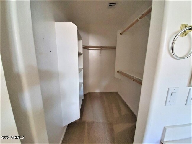 Building Photo - 40436 N Burwick Way