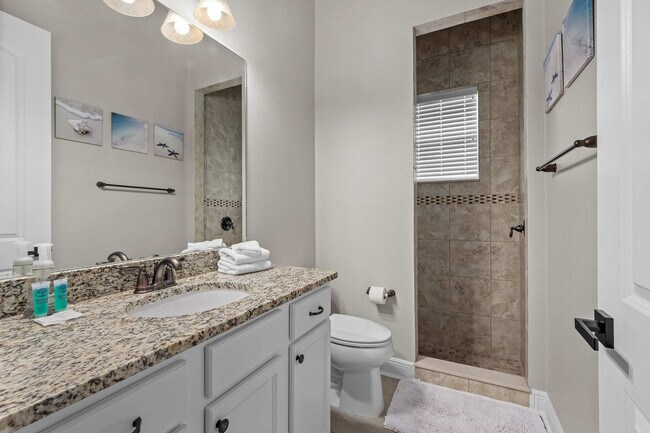 Building Photo - 834 Golden Bear Dr