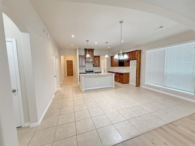 Building Photo - 10708 Patton Dr