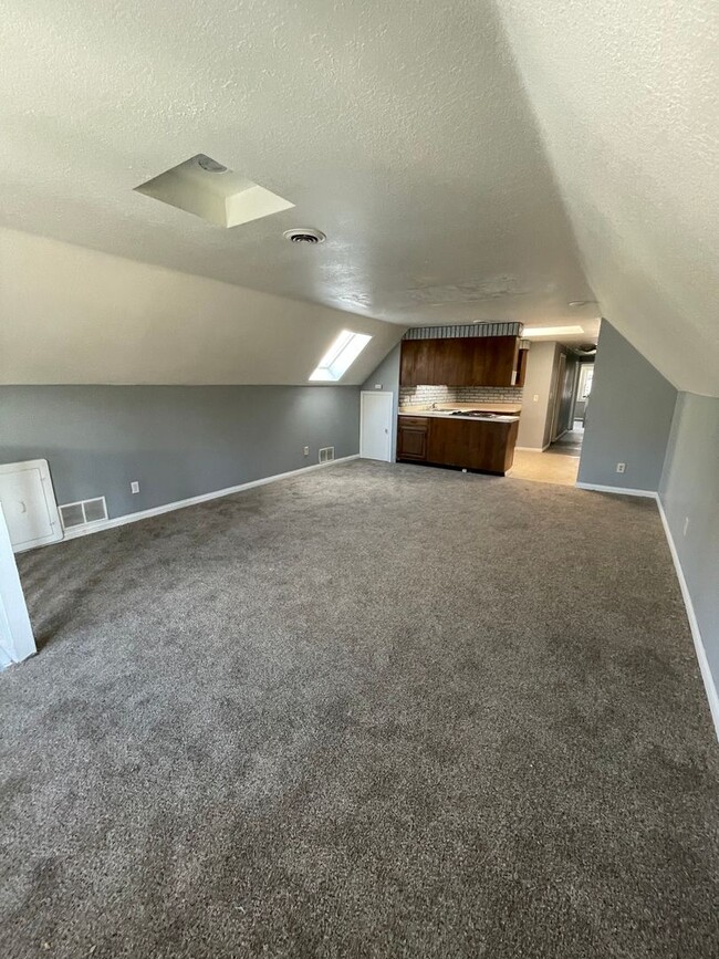 Building Photo - 2567 S 9th Pl