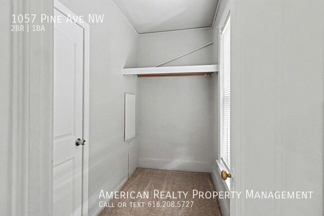 Building Photo - 1057 Pine Ave NW