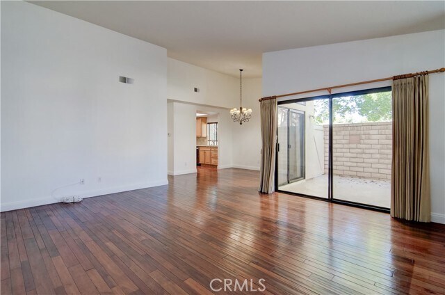 Building Photo - 8566 Fallbrook Cir