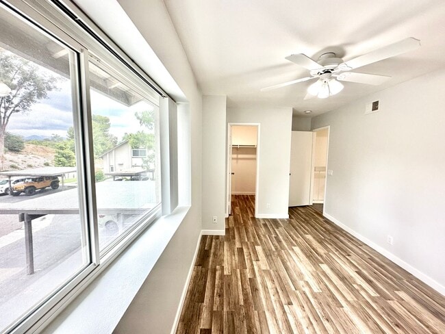 Building Photo - 12175 Wilsey Way