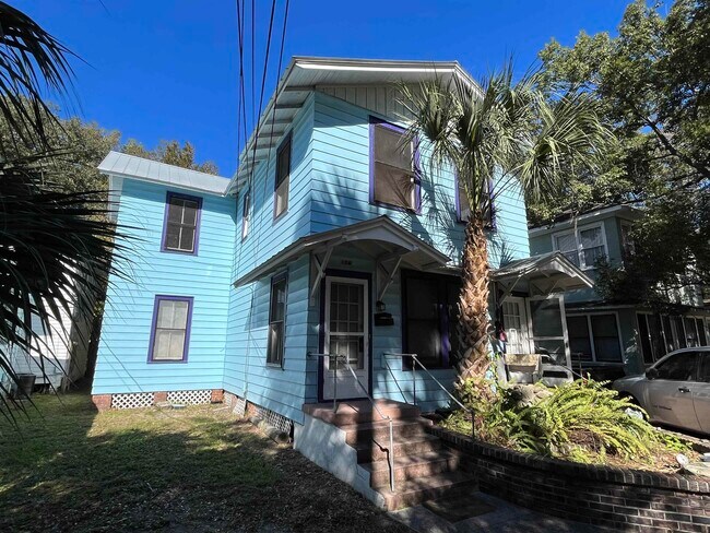 Primary Photo - 114 Bridge St