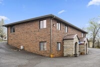 Building Photo - 1 Woodland Ave