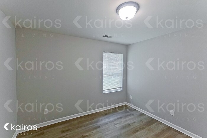 Building Photo - 236 Fox Chase Wy