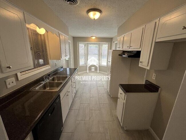 Building Photo - 5374 Hudgins Rd