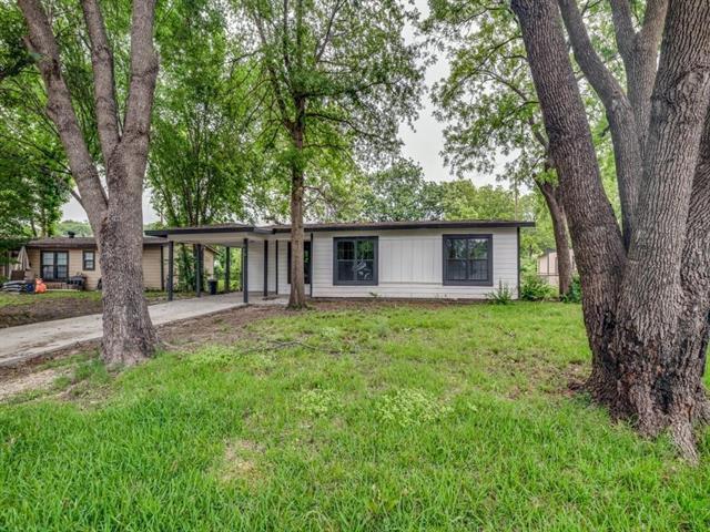 Building Photo - 616 Leyenda Dr