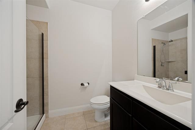 Building Photo - 7919 Parkwood Blvd