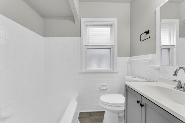 Building Photo - 4238 Bayard Rd