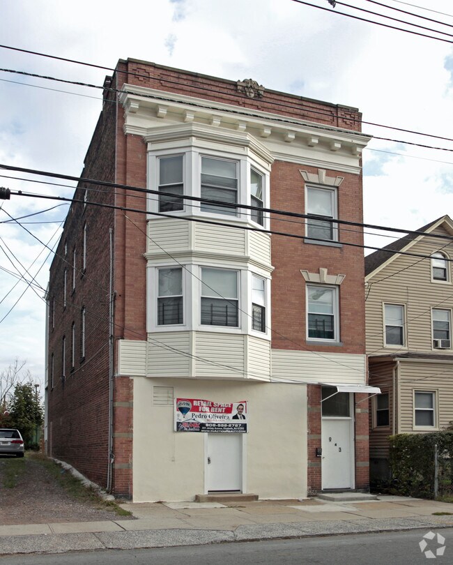 943 east grand street realty llc 943 E Grand St Elizabeth NJ 07201