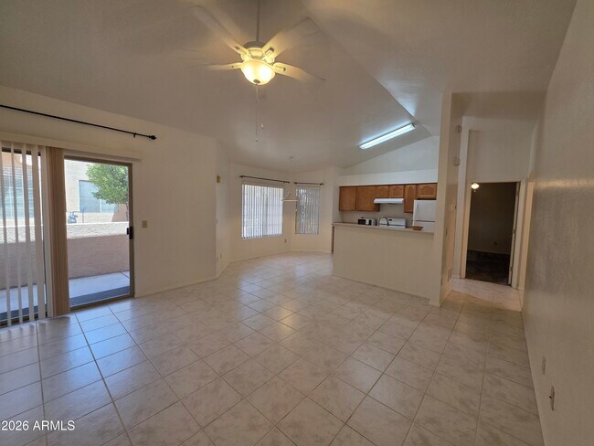 Building Photo - 586 S Sawmill Gardens Dr