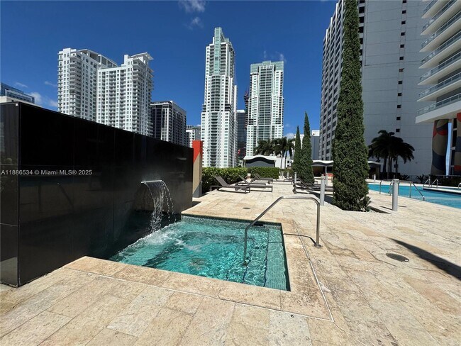 Building Photo - 50 Biscayne Blvd