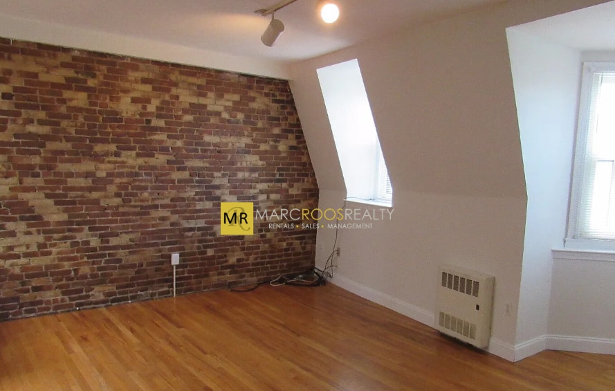 Building Photo - 676 Tremont St