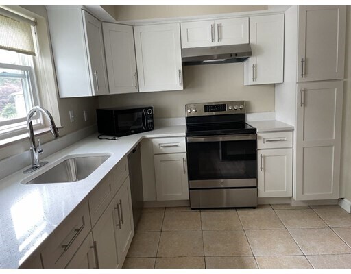 Building Photo - 85 Elgin St