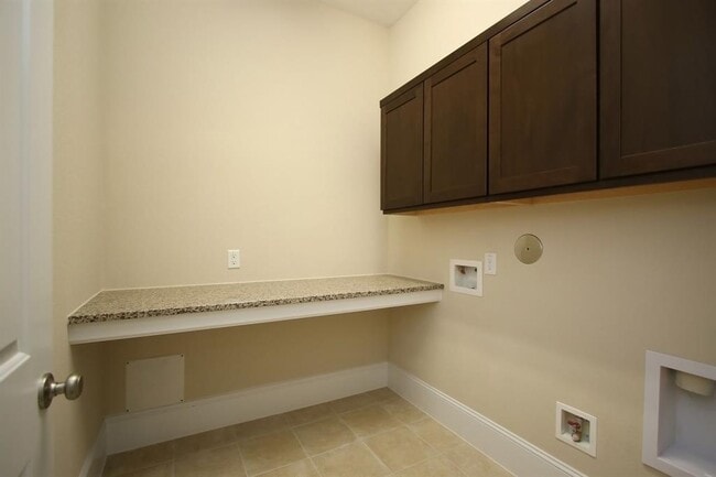 Building Photo - 27018 Cheyenne Crest Ln