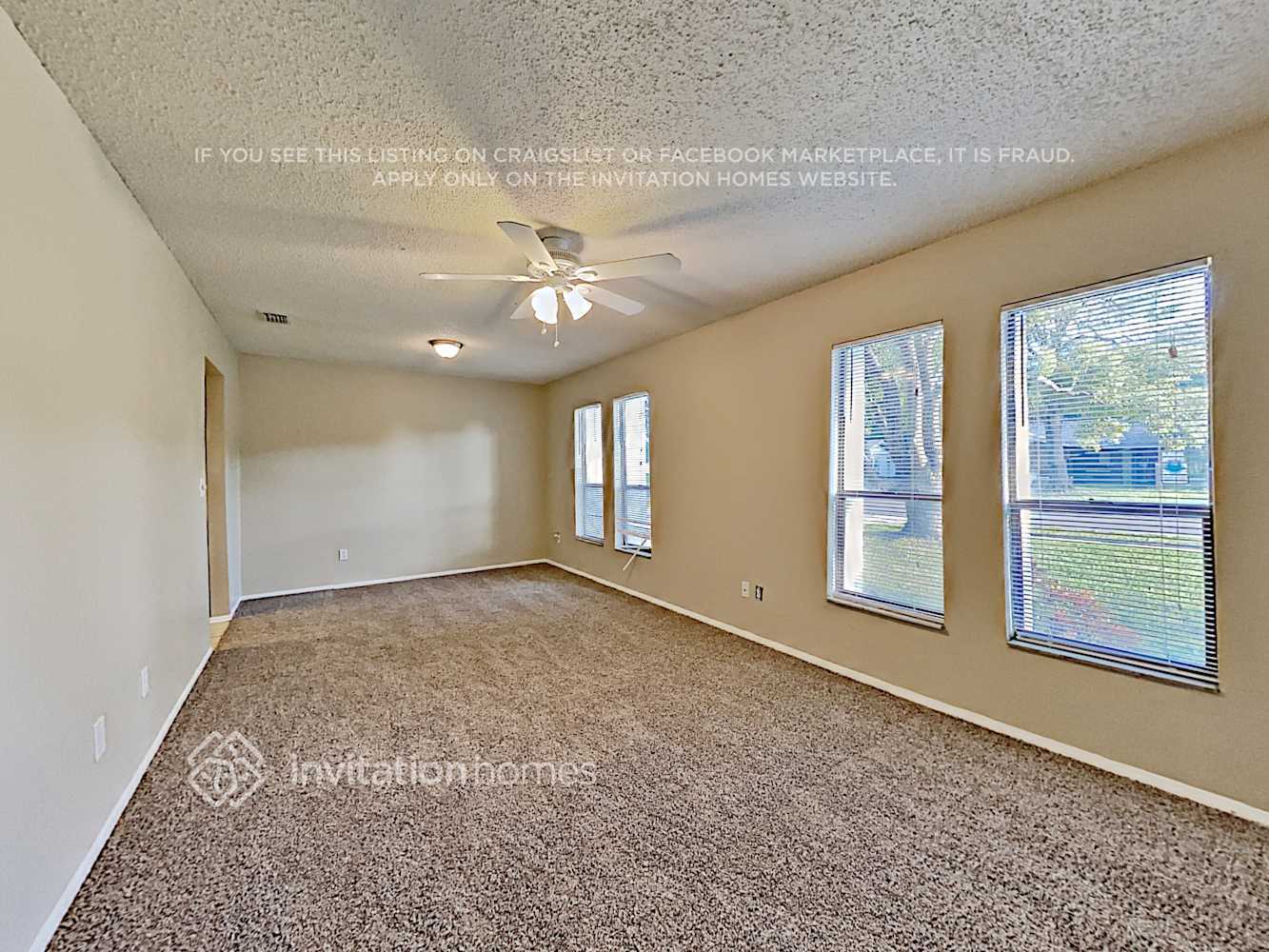 Building Photo - 2212 Cornell Dr