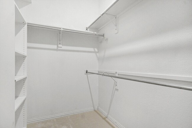 Building Photo - 5920 Pedernales Ridge