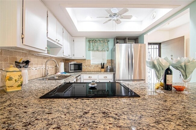 Building Photo - 6725 Winkler Rd