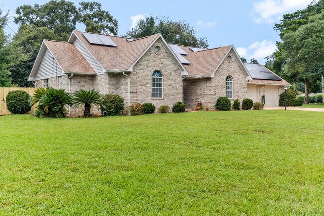 Building Photo - AVAILABLE NOW – $3,000/MONTH – ALL UTILITIES + LAWN SERVICE + POOL SERVICE INCLUDED!