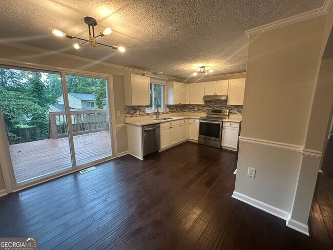 Building Photo - 2205 Mill Wood Ct NW